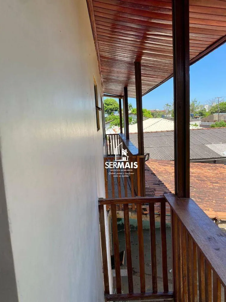Casa, 4 quartos, 180 m² - Foto 2