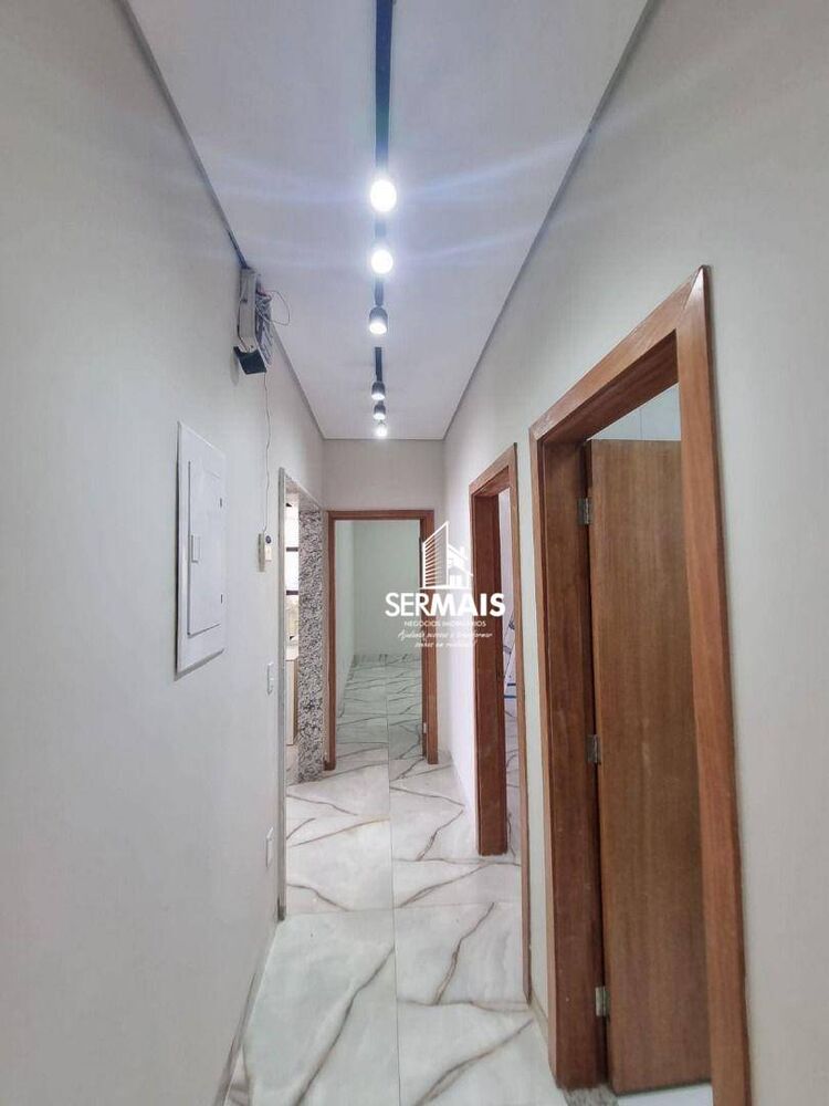 Casa à venda com 3 quartos, 160m² - Foto 4