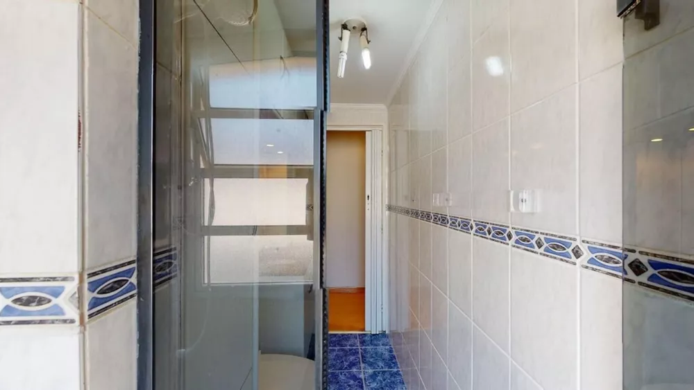 Apartamento à venda com 2 quartos, 61m² - Foto 2