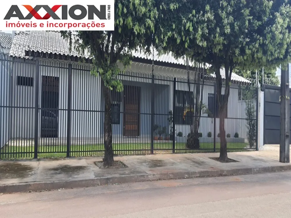 Casa, 4 quartos, 220 m² - Foto 1