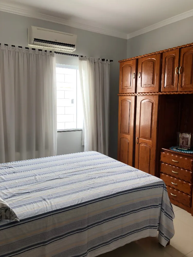 Casa, 3 quartos, 240 m² - Foto 8