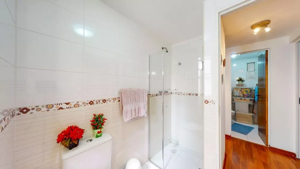 Apartamento à venda com 2 quartos, 61m² - Foto 2