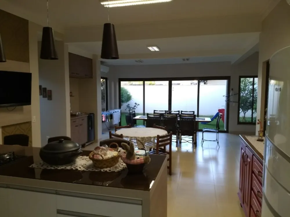 Casa, 2 quartos, 320 m² - Foto 11