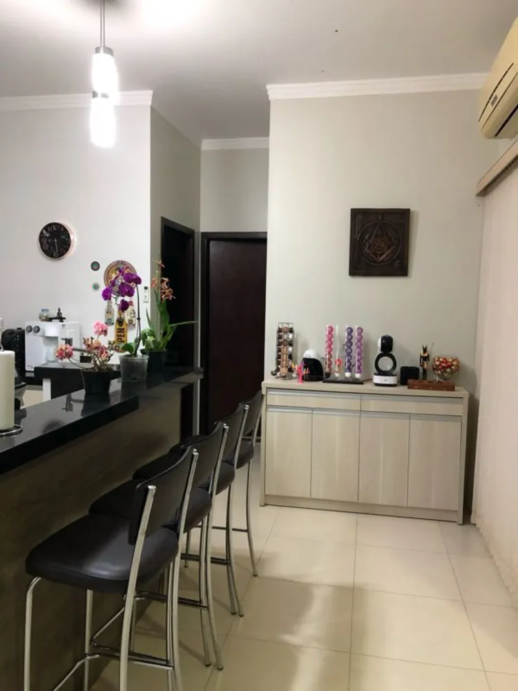 Casa, 3 quartos, 200 m² - Foto 10