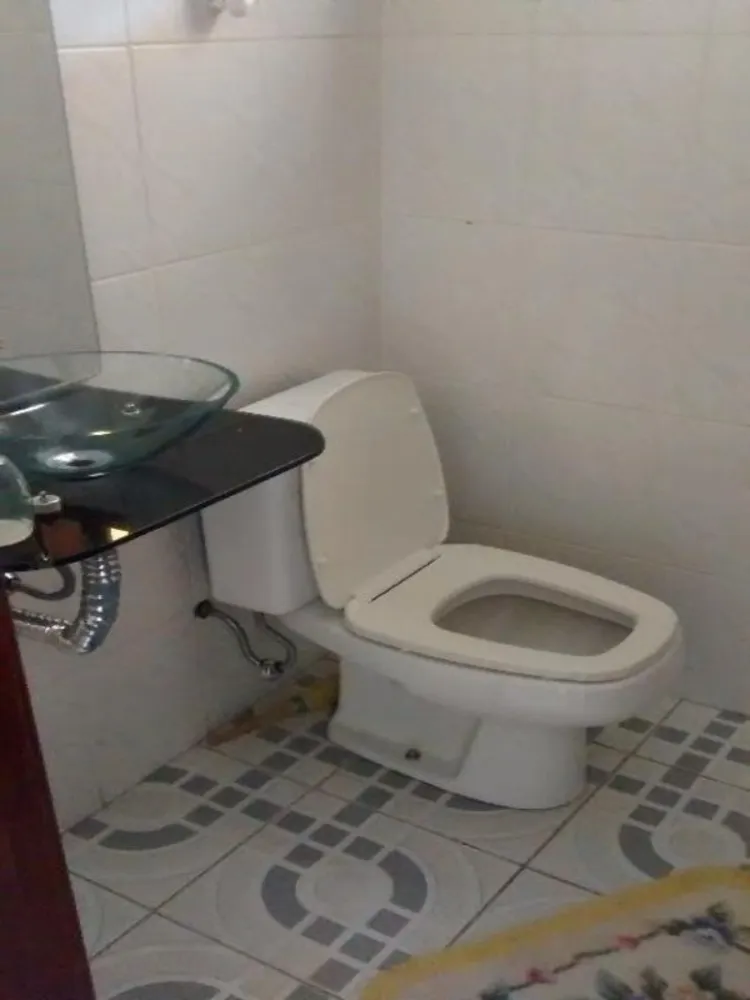 Chácara, 8 quartos, 4100 m² - Foto 1