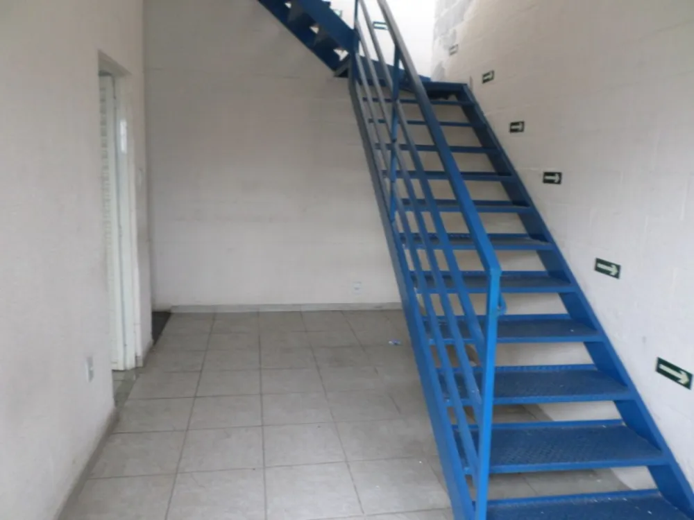 Depósito-Galpão, 280 m² - Foto 2