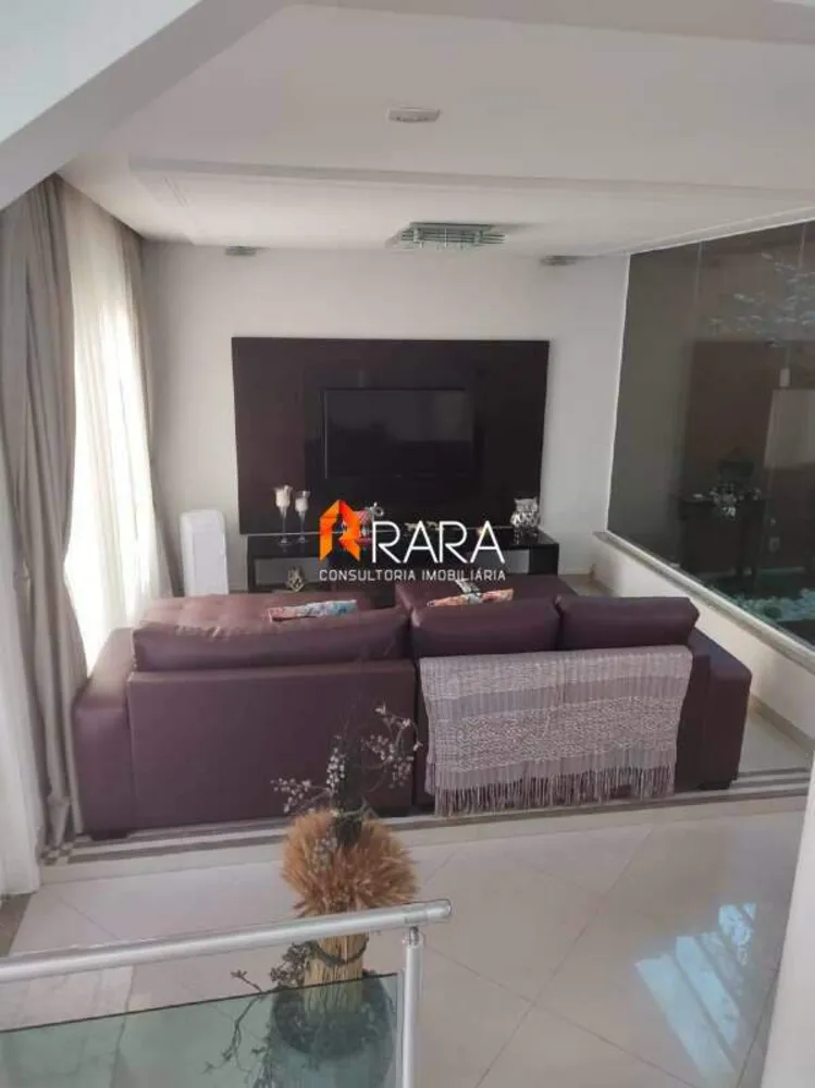 Sobrado, 3 quartos, 475 m² - Foto 2
