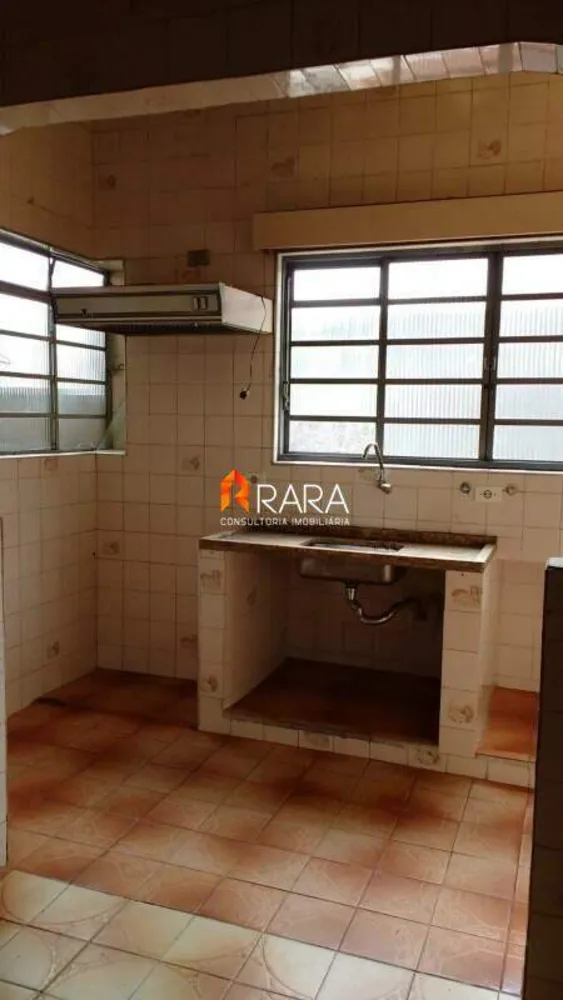 Casa, 4 quartos, 255 m² - Foto 1
