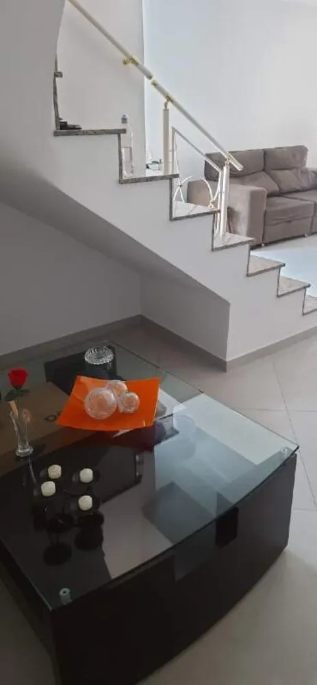 Casa, 3 quartos, 284 m² - Foto 3