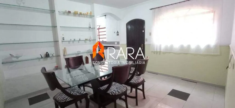 Sobrado, 3 quartos, 183 m² - Foto 2
