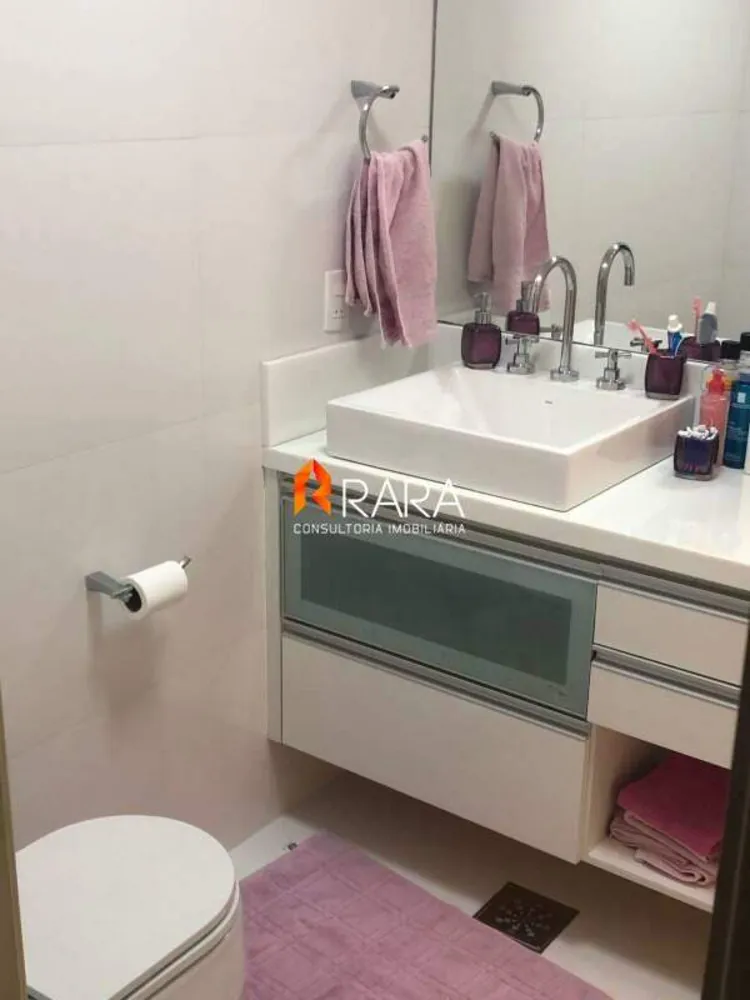 Apartamento, 3 quartos, 210 m² - Foto 12