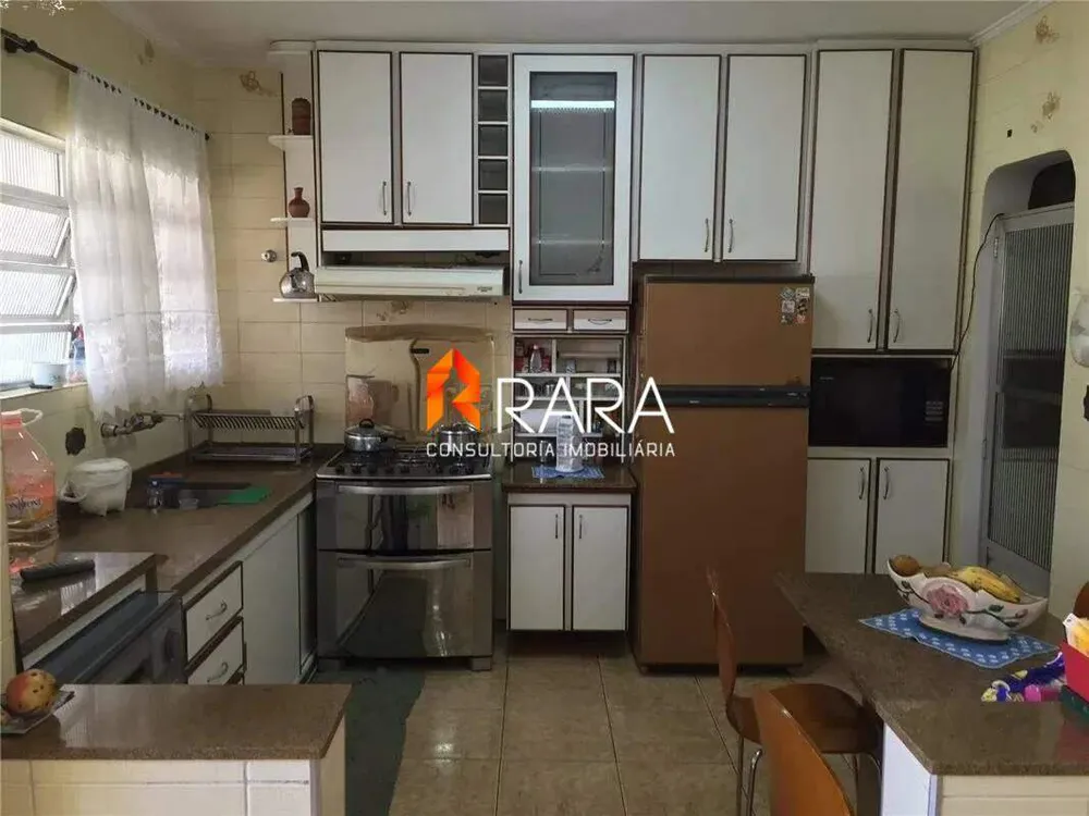 Sobrado, 4 quartos, 586 m² - Foto 2