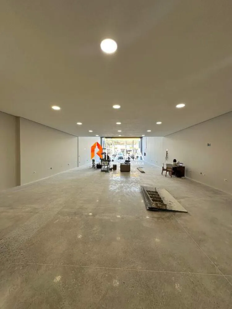 Depósito-Galpão, 300 m² - Foto 1