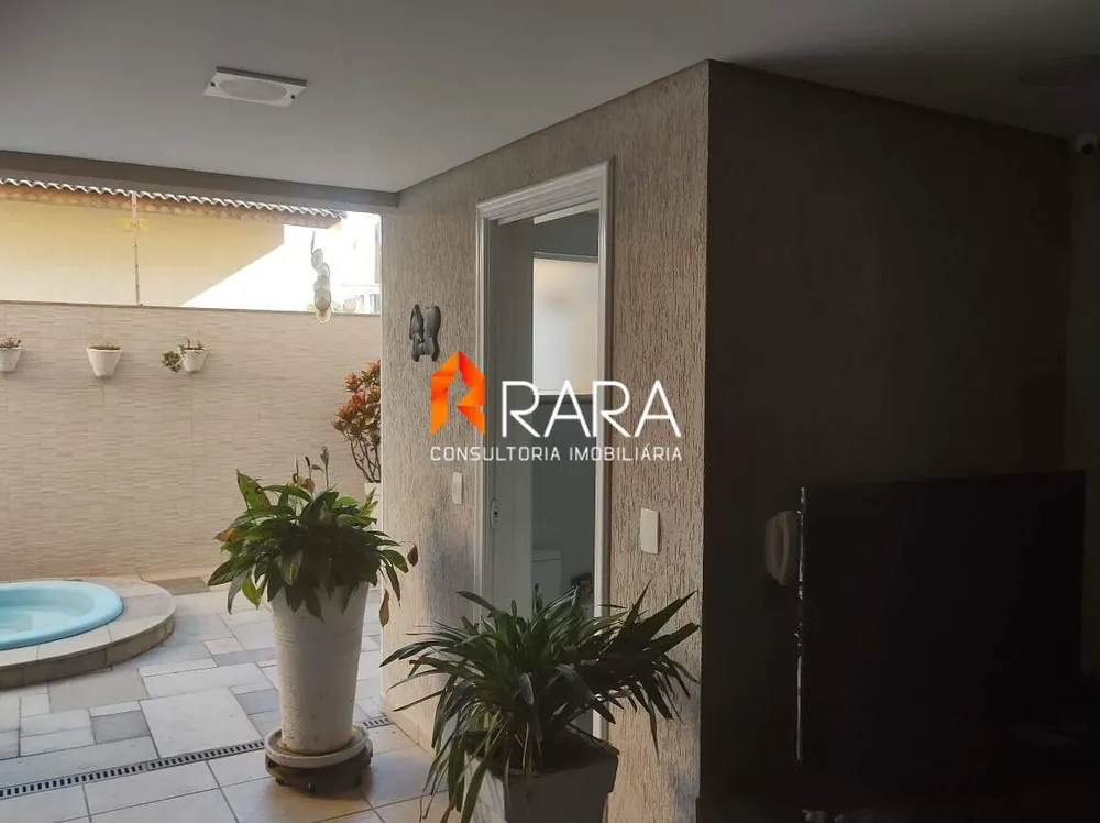 Sobrado, 3 quartos, 475 m² - Foto 2