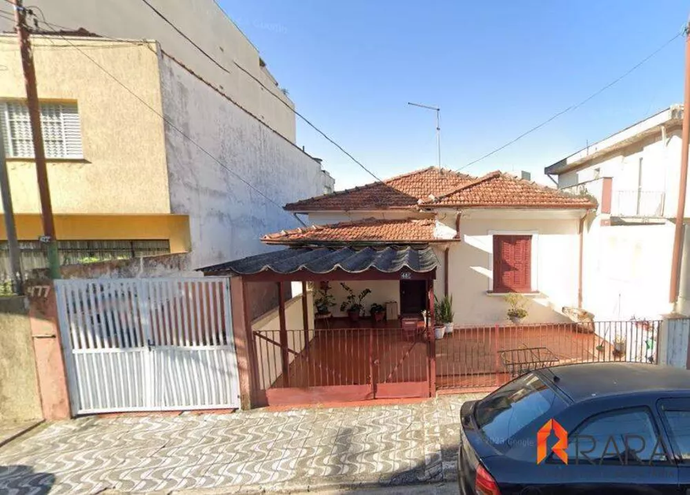 Casa à venda com 5 quartos, 230m² - Foto 1