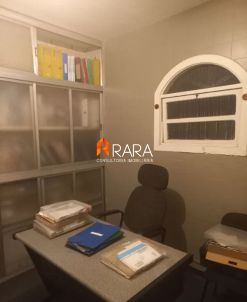 Sobrado, 3 quartos, 227 m² - Foto 2