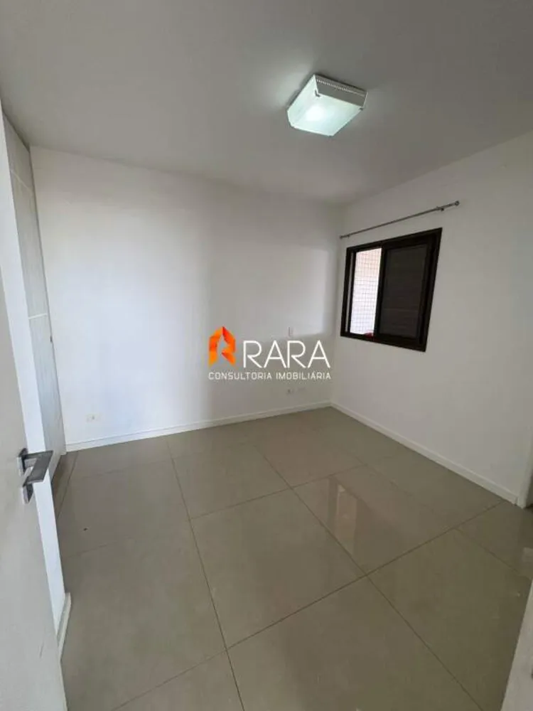 Cobertura, 3 quartos, 240 m² - Foto 3