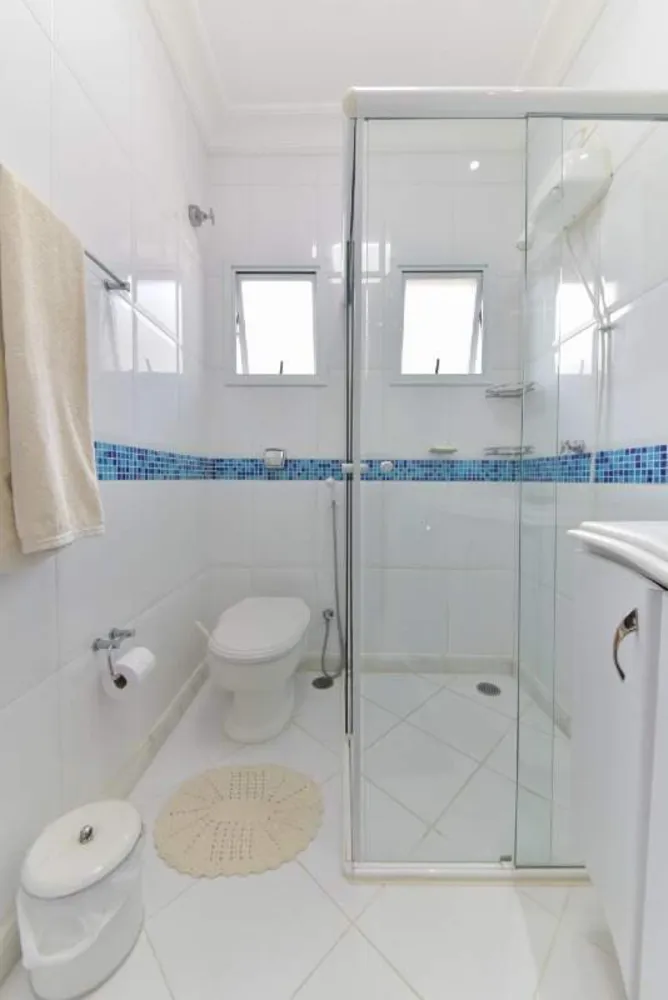 Sobrado, 3 quartos, 243 m² - Foto 2