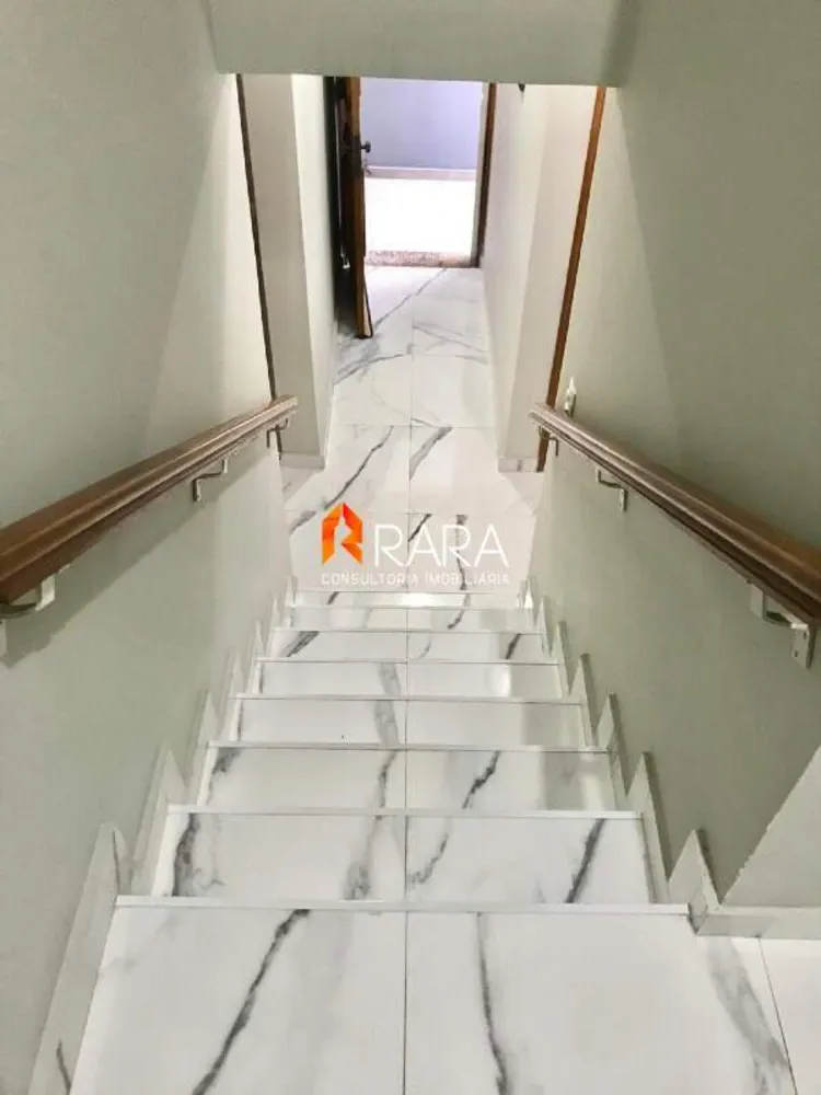 Sobrado, 5 quartos, 258 m² - Foto 6