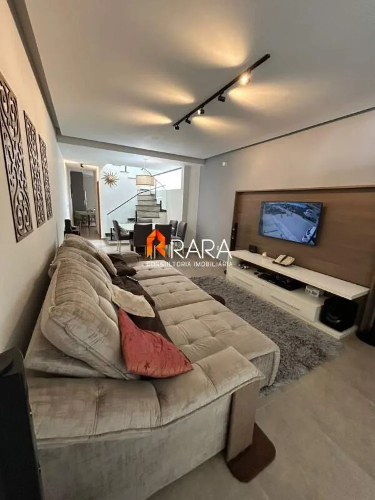 Sobrado, 4 quartos, 250 m² - Foto 2