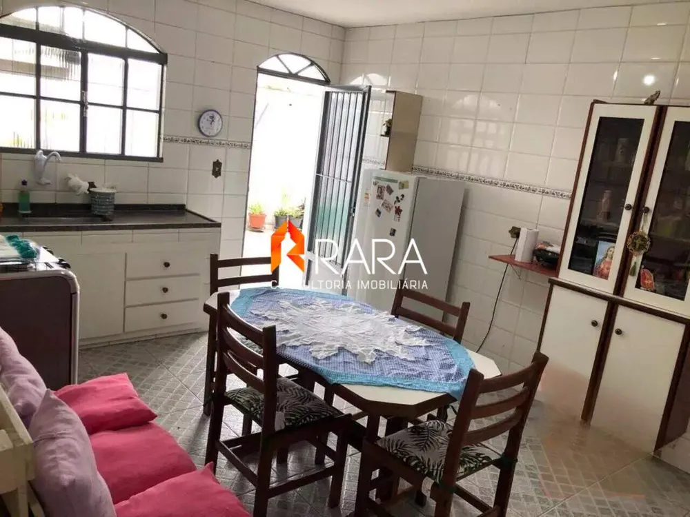 Sobrado, 2 quartos, 176 m² - Foto 1