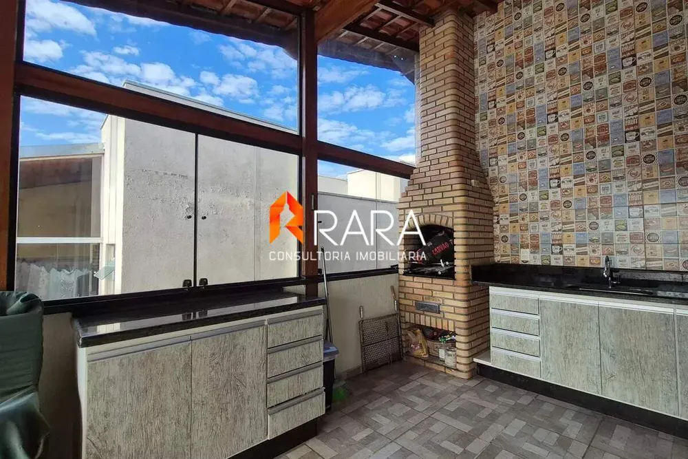 Cobertura, 3 quartos, 226 m² - Foto 1
