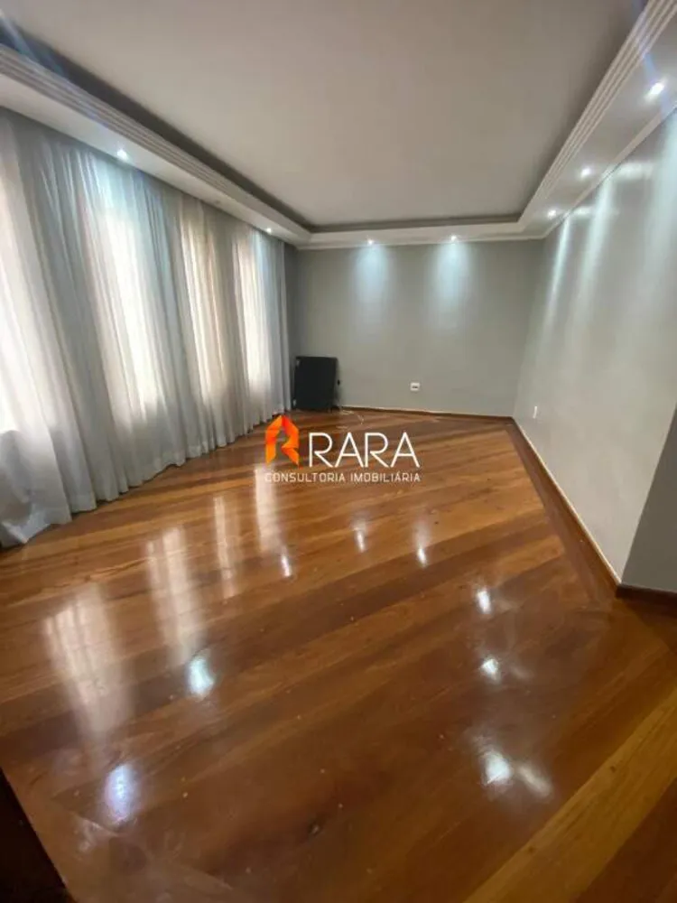 Casa, 3 quartos, 280 m² - Foto 1