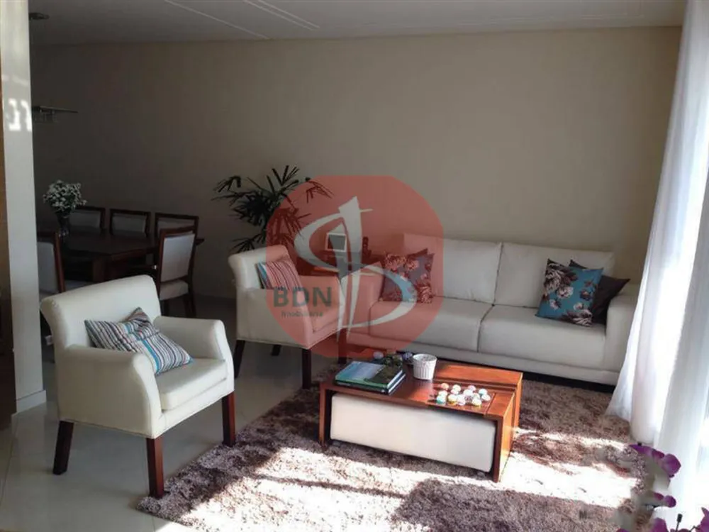 Apartamento, 3 quartos, 141 m² - Foto 1