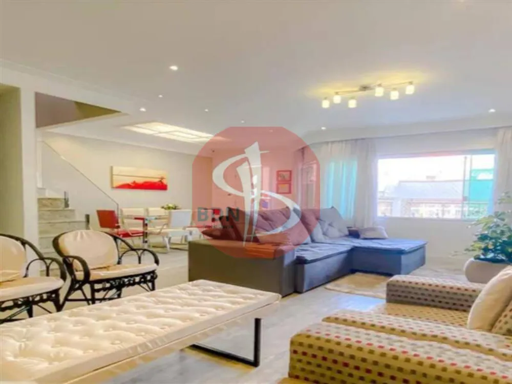 Sobrado, 3 quartos, 203 m² - Foto 1