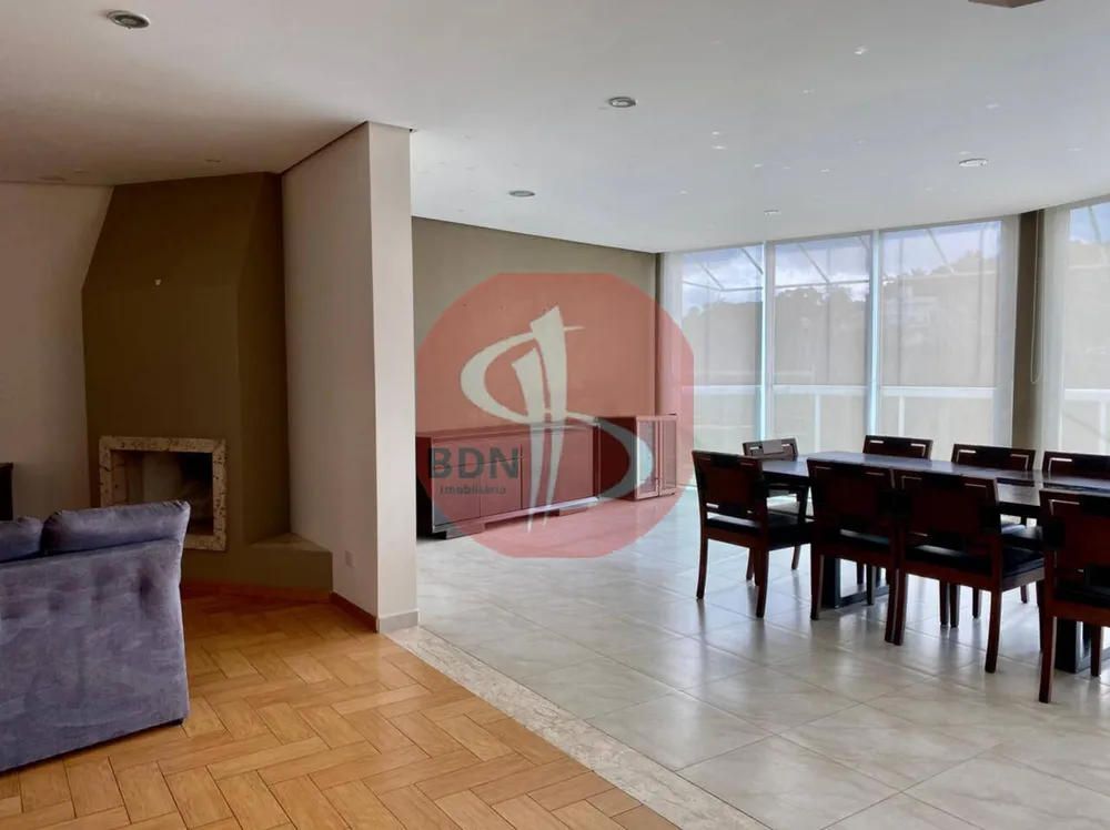 Casa, 4 quartos, 620 m² - Foto 1