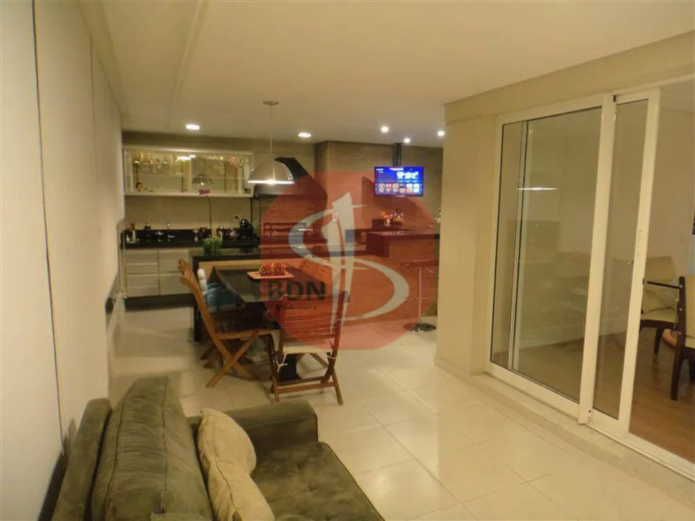 Apartamento, 3 quartos, 204 m² - Foto 2