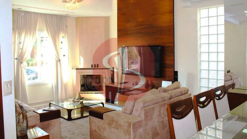 Casa, 3 quartos, 280 m² - Foto 3