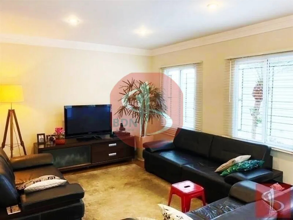 Casa, 4 quartos, 220 m² - Foto 2