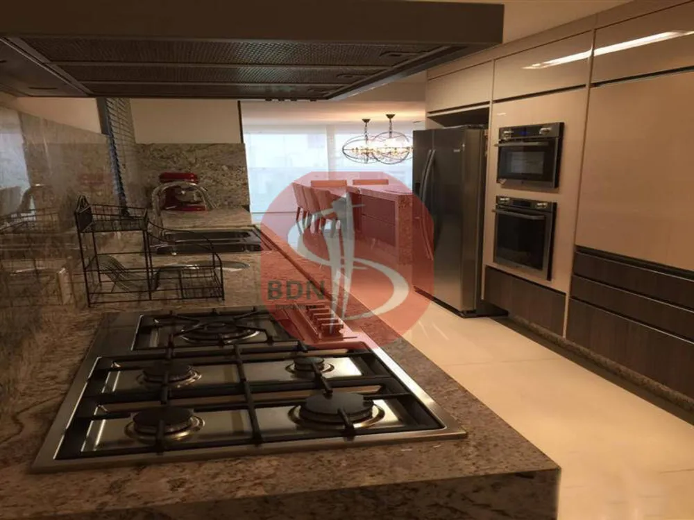 Apartamento, 3 quartos, 264 m² - Foto 1