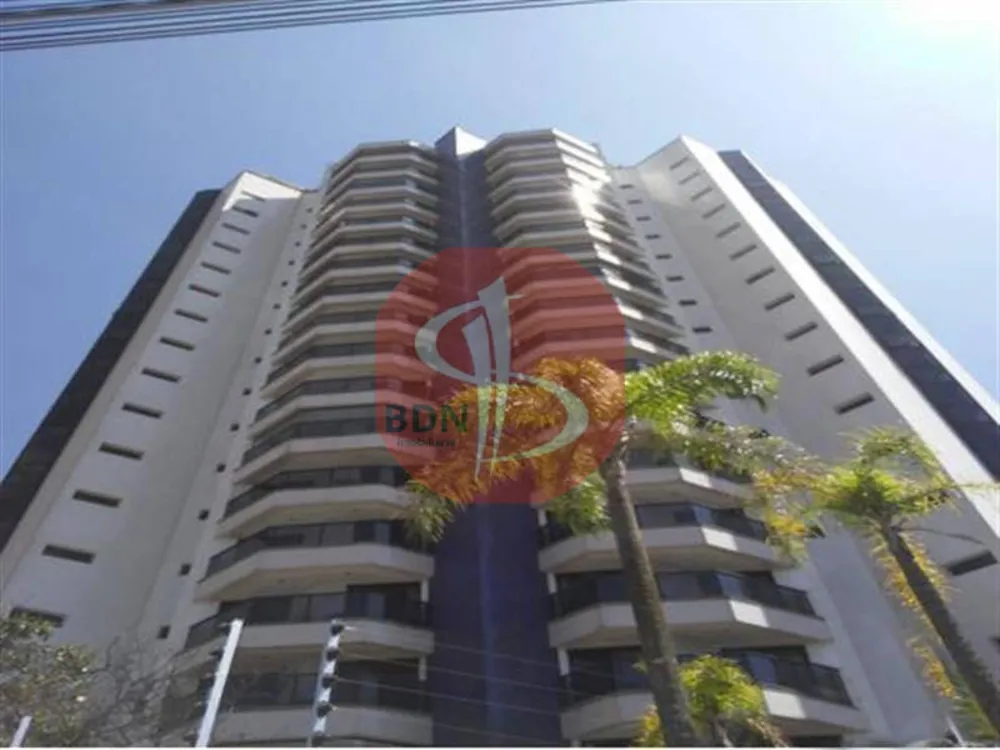 Apartamento, 3 quartos, 137 m² - Foto 1