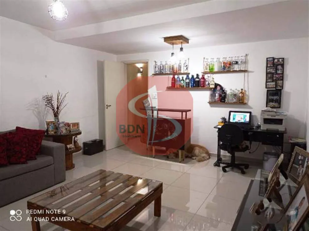 Sobrado, 3 quartos, 210 m² - Foto 2