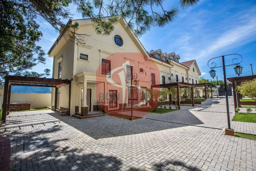 Casa, 4 quartos, 256 m² - Foto 2