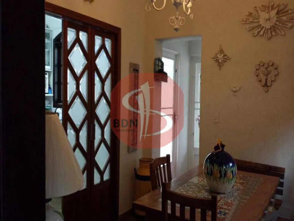 Sobrado, 4 quartos, 290 m² - Foto 1