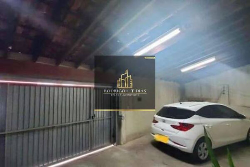 Casa, 5 quartos, 258 m² - Foto 1