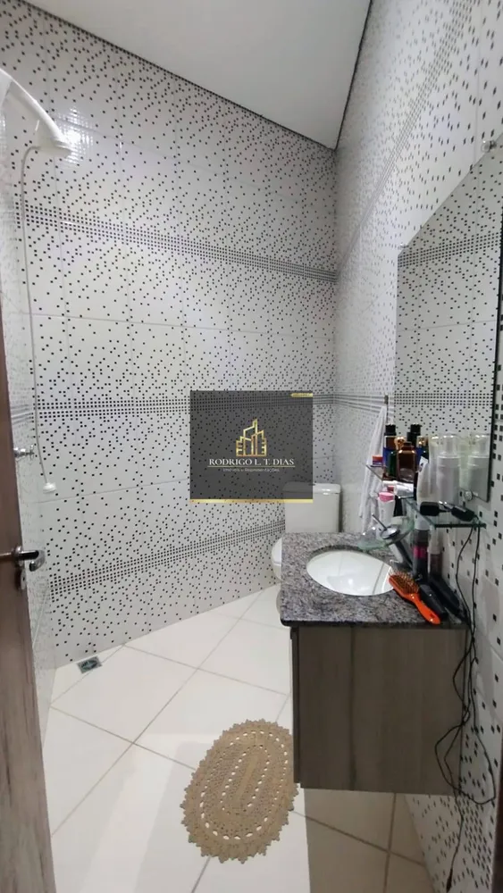 Casa, 3 quartos, 214 m² - Foto 4