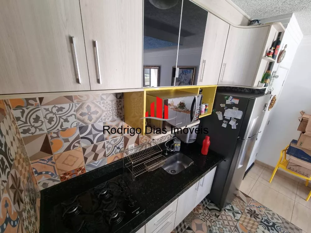 Apartamento à venda com 2 quartos, 54m² - Foto 4