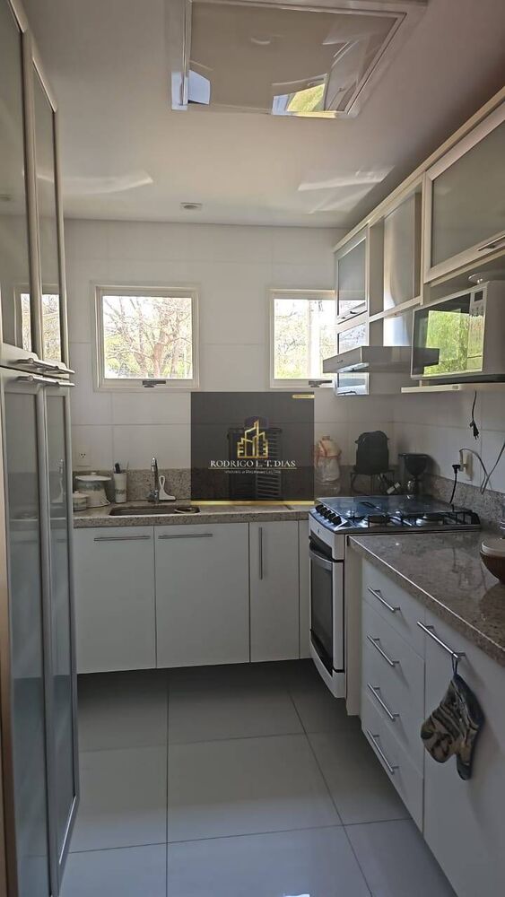 Casa de Condomínio à venda com 3 quartos, 140m² - Foto 4