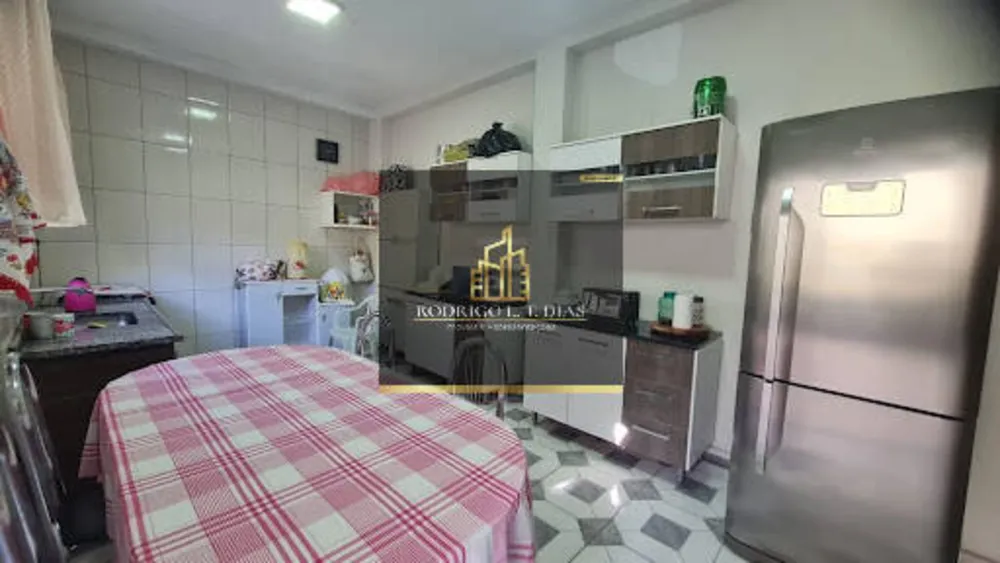 Casa, 3 quartos, 295 m² - Foto 1