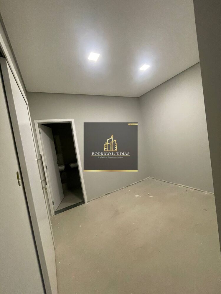 Casa de Condomínio à venda com 3 quartos, 236m² - Foto 2