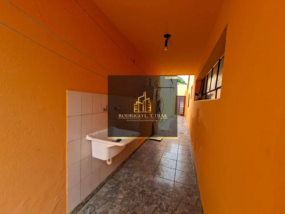 Casa, 3 quartos, 200 m² - Foto 3