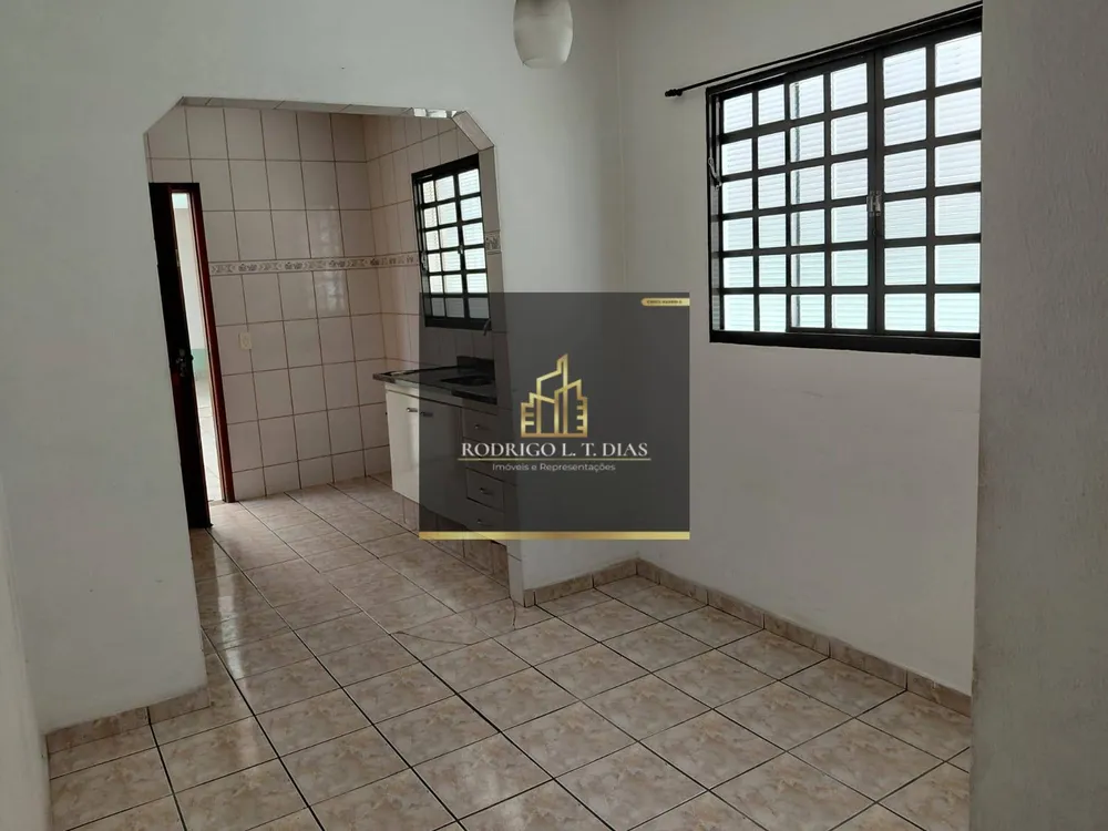 Casa, 2 quartos, 135 m² - Foto 2