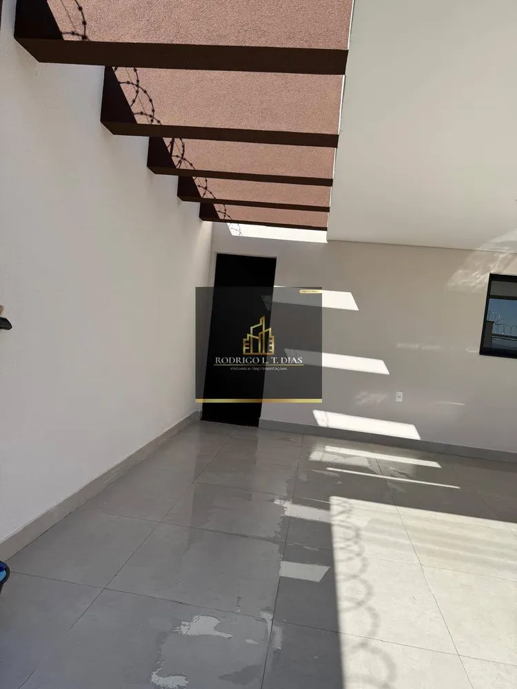 Casa, 3 quartos, 245 m² - Foto 3