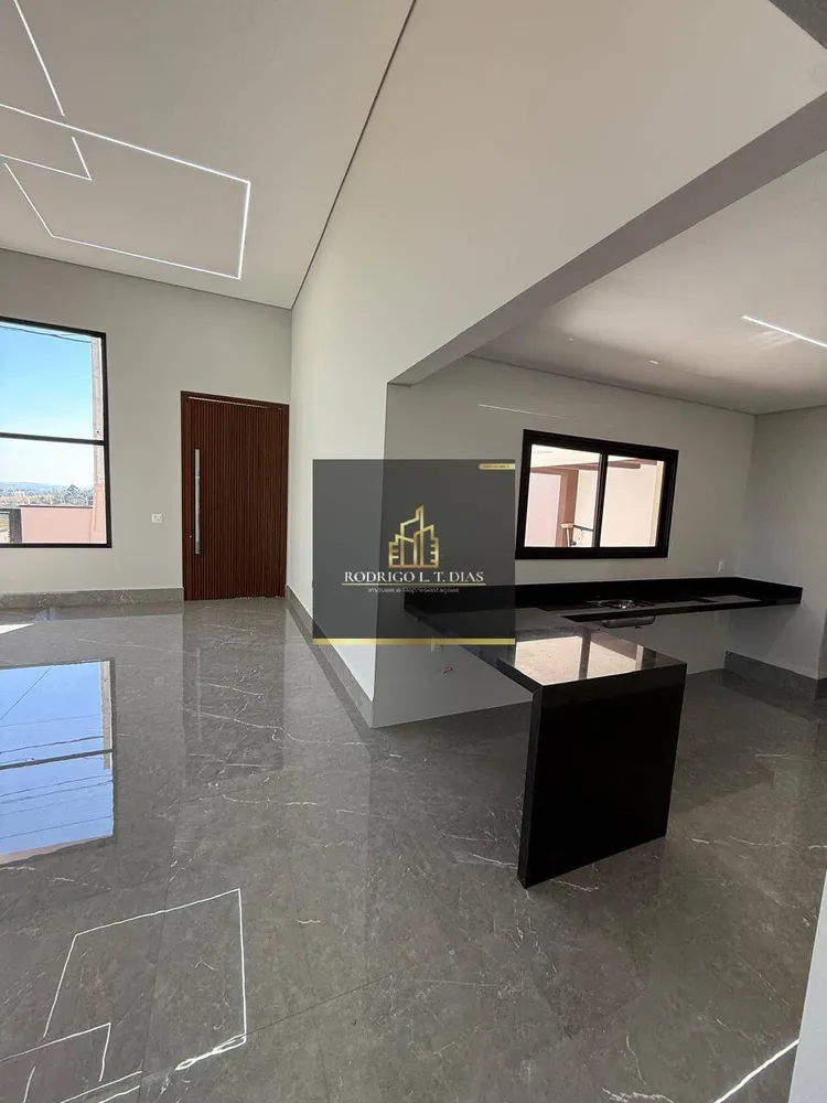 Casa, 3 quartos, 245 m² - Foto 5