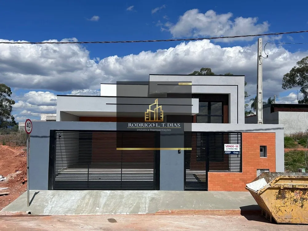 Casa, 3 quartos, 250 m² - Foto 1