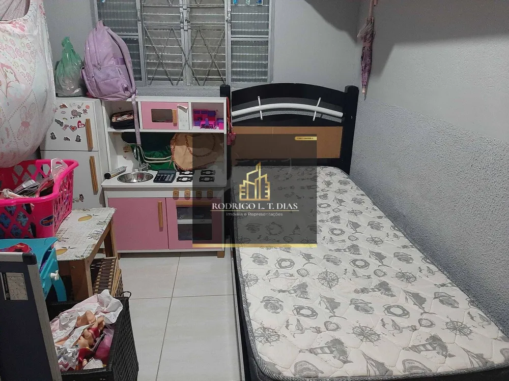 Casa, 4 quartos, 131 m² - Foto 1